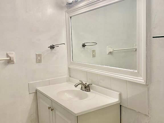 3rd image of 14034 SW 90th Ave APT Aa107