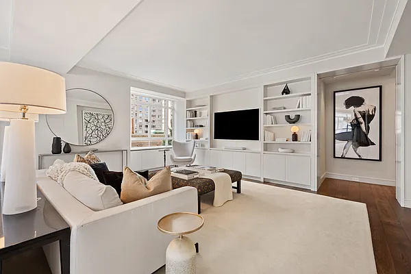 Living room, photo 4