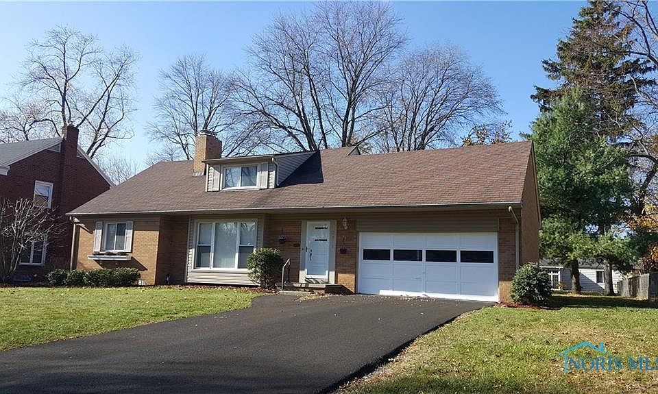 1st image of 2919 Densmore Dr