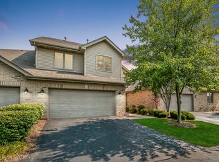 19331 Manchester Dr, Mokena, IL 60448