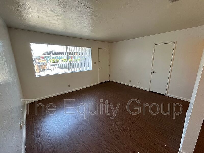 616 N Blackstone St APT 11, Tulare, CA 93274 Zillow