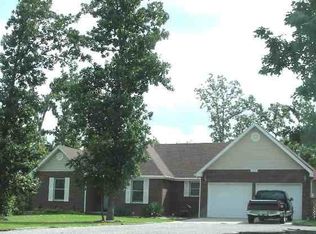 24010 Remington Ln, Lebanon, MO 65536