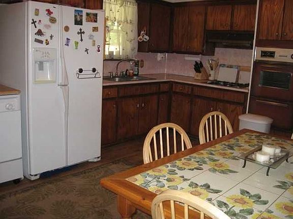 4th image of 206 Dianna Dr