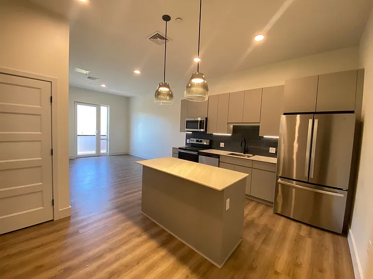 One Park Apartments — Photo 135