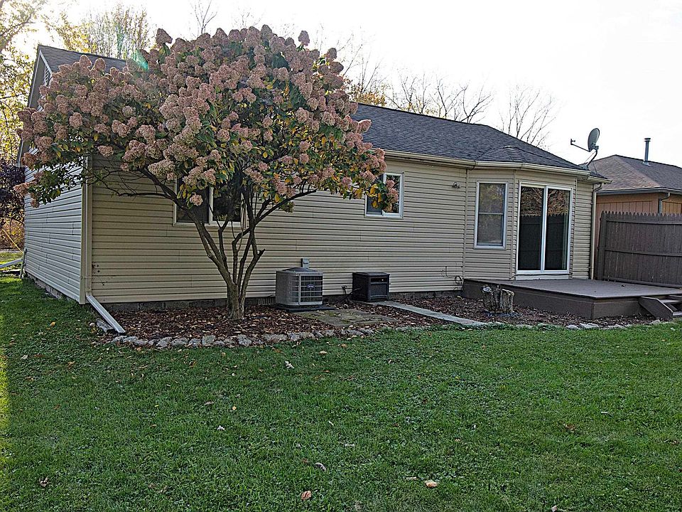33115 Killewald St, photo 7
