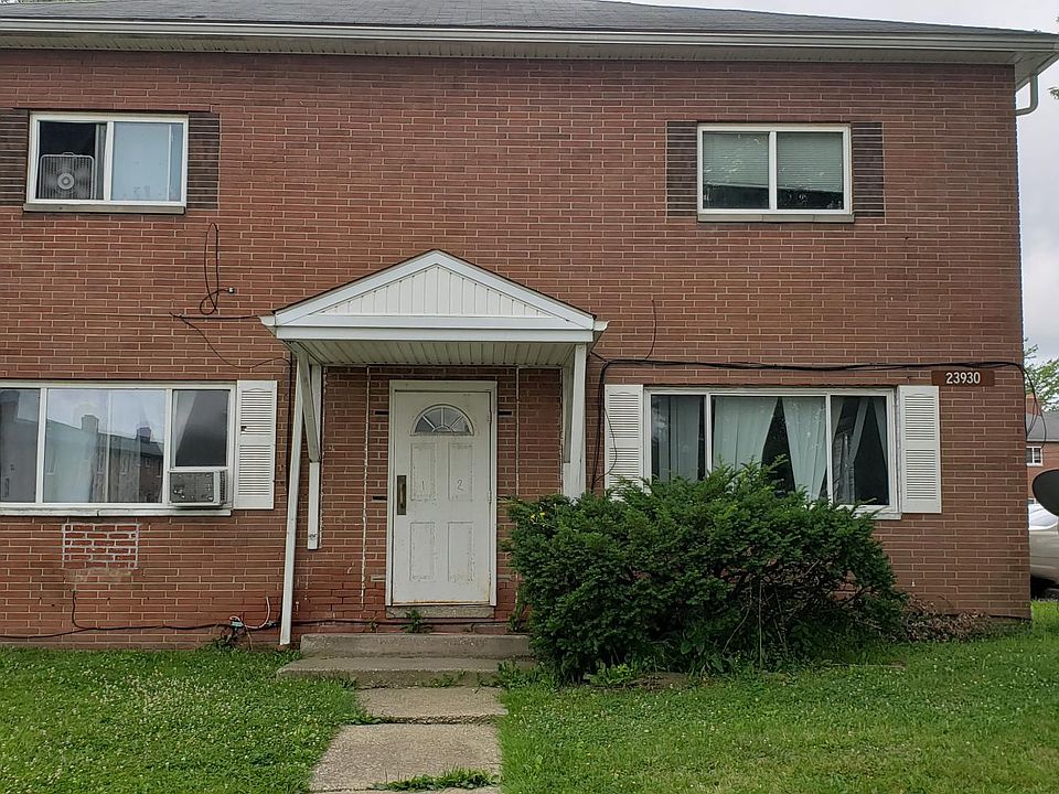 1st image of 23930 Banbury Cir #4D