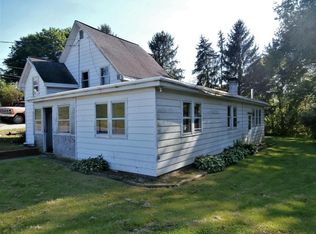 16 Creamery Rd, Pequea, PA 17565