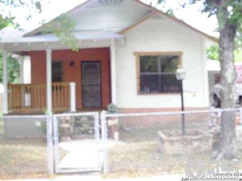 1st image of 1506 Amestoy St