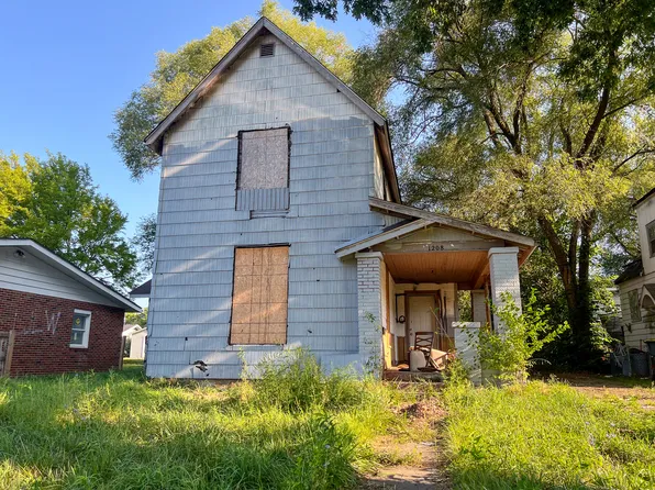1208 W 5th St, Anderson, IN 46016