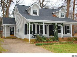 421 Holly Dr, Mount Holly, NC 28120