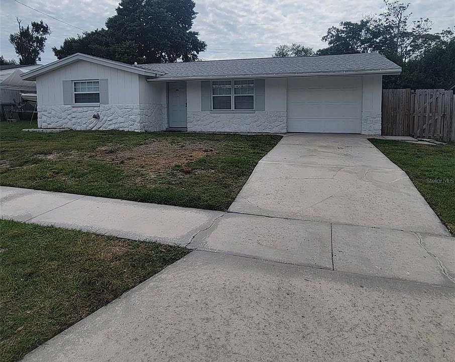 1st image of 1647 Debonair Dr