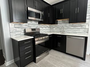 6151 S Evans Ave #1, Chicago, IL 60637