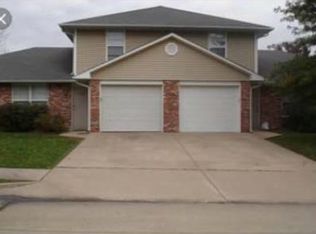 2416 Santa Rosa Ct, Columbia, MO 65201