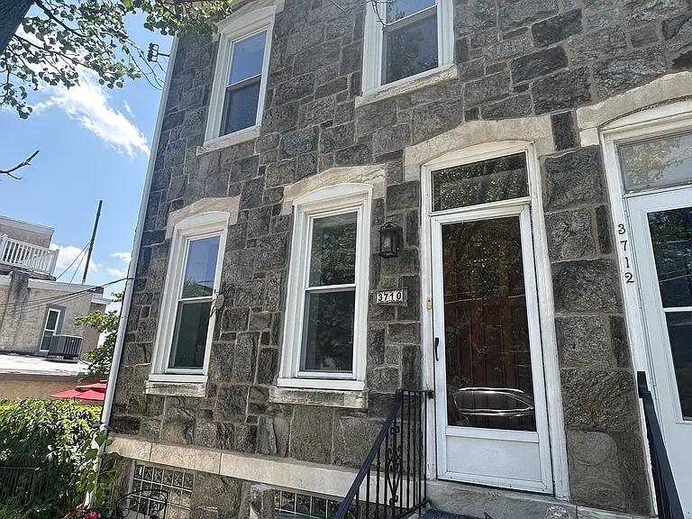 3710 Manayunk Ave — Photo 4