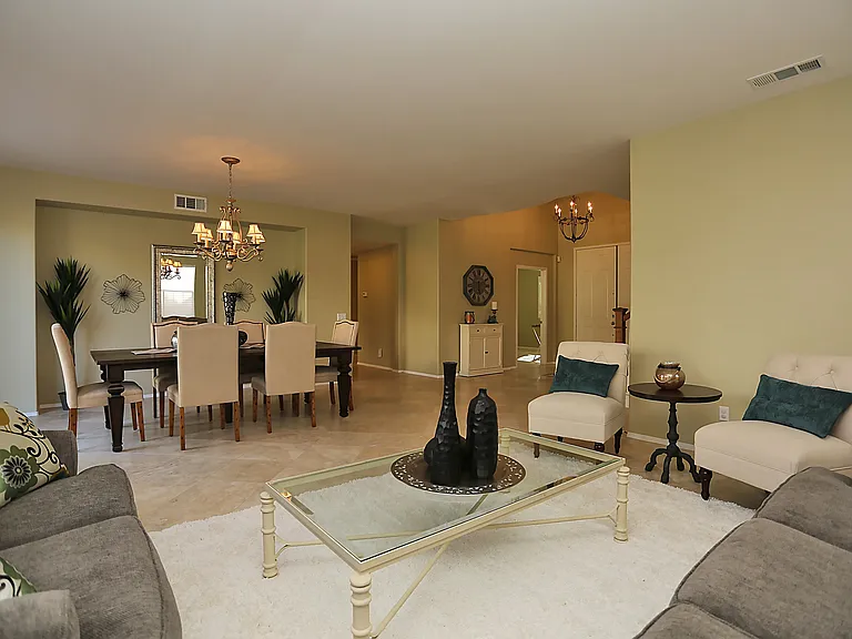 45290 Willowick St — Photo 10