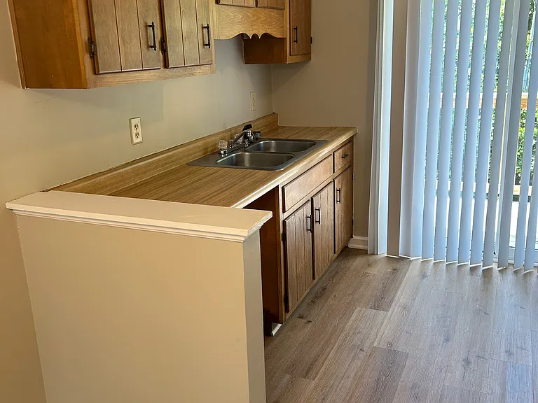 2809 Frontier Ct #3 — Photo 3