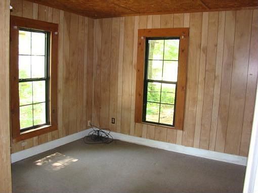 3rd image of 1524 Logan St