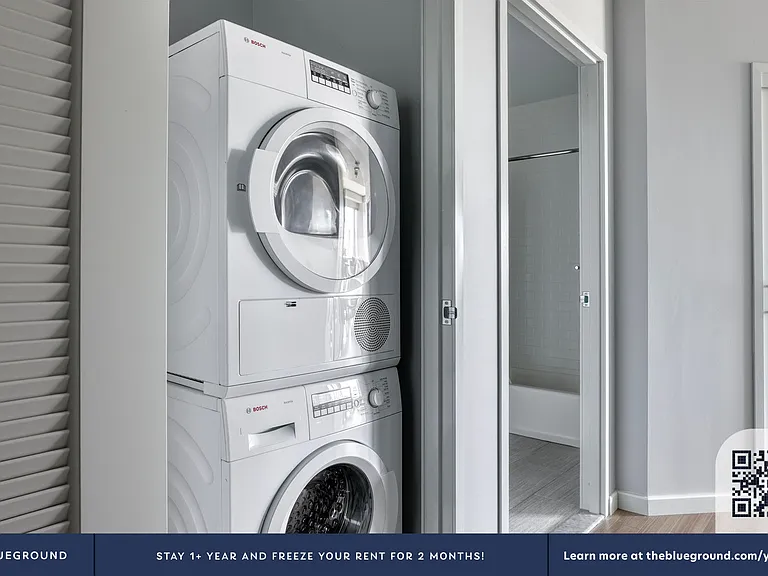 Washer/Dryer in Apartment