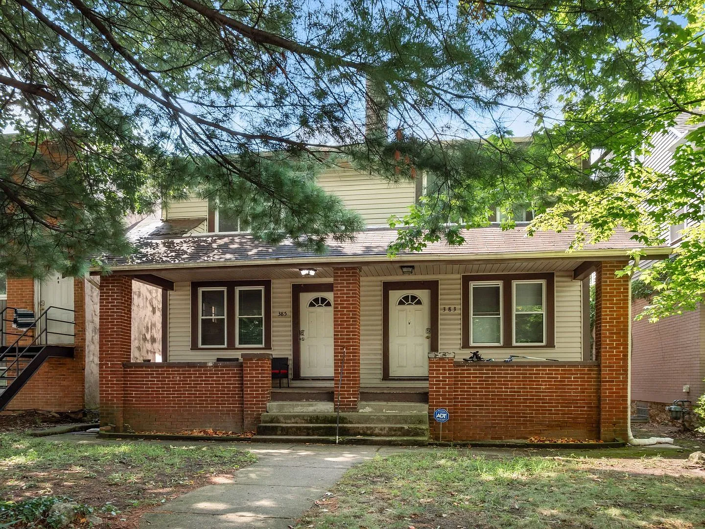 3 bed, 1.0 bath, $1,495 — Photo 3