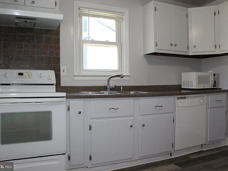 7 Cedar Dr — Photo 20