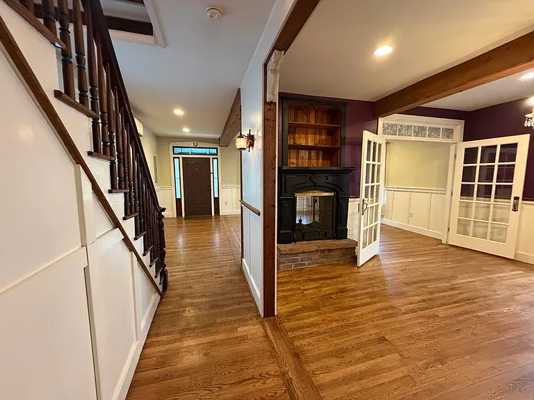 611 Randolph Ave — Photo 9