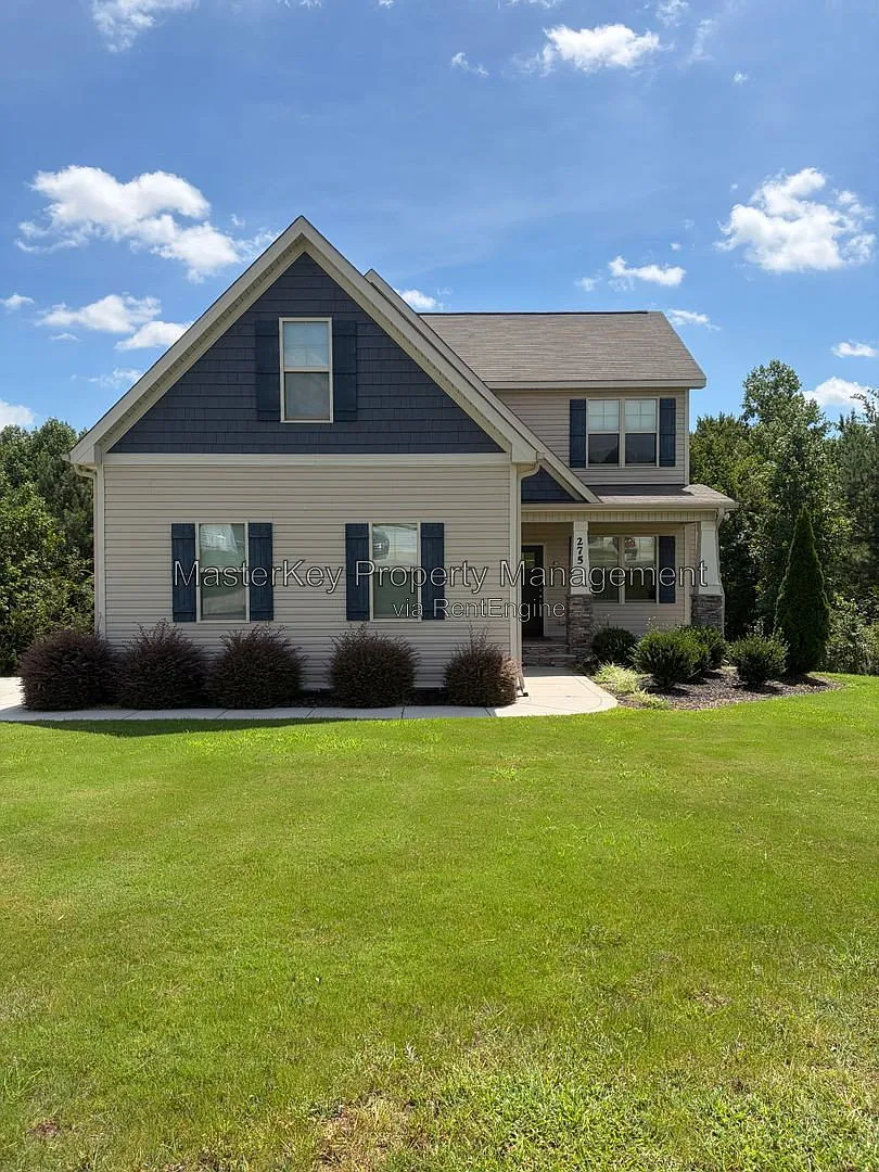 3 bed, 2.5 bath, 1879 sqft, $2,325 — Photo 1