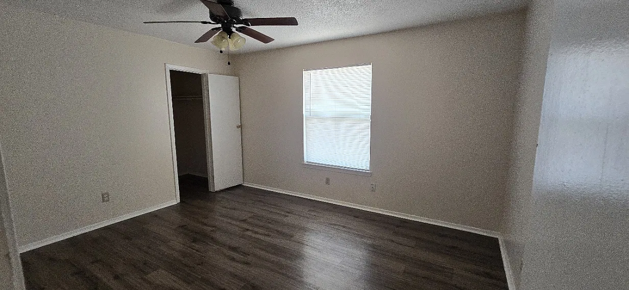 2108 Lago Trl - 1 — Photo 3