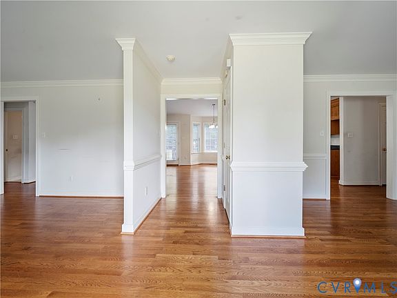 3rd image of 231 Pleasant View Dr