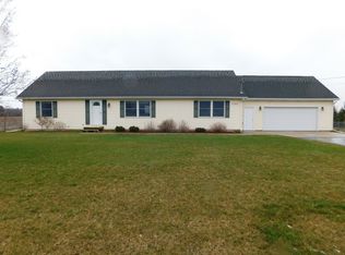 11188 Frost Rd, Freeland, MI 48623