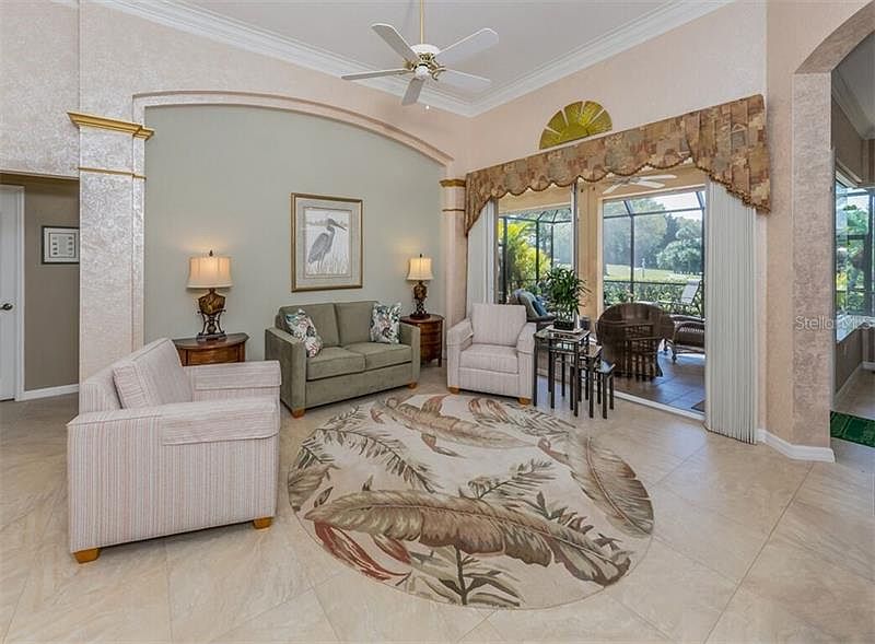 2nd image of 572 Mossy Creek Dr