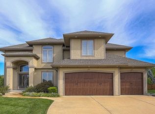 10611 W 163rd Ter, Overland Park, KS 66221