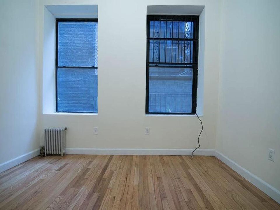 2nd image of 139 Eldridge St #0