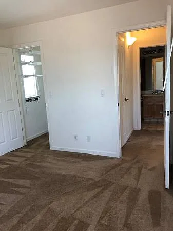 1 bed, 700 sqft, $2,600 — Photo 3