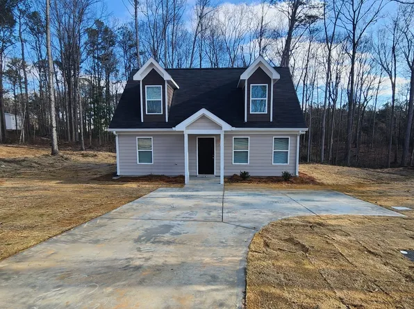 298 Tommy Lee Fuller Dr, Loganville, GA 30052