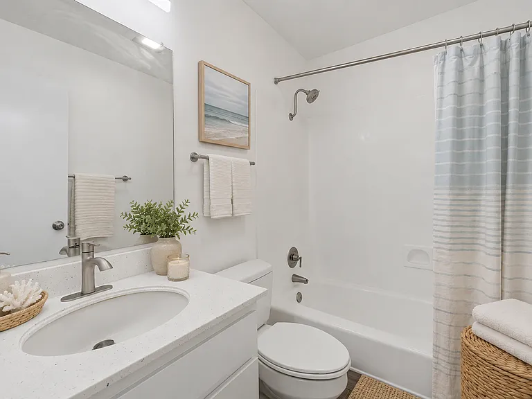 Merrywood Apartments — Photo 10