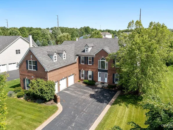 3502 Tournament Dr, Elgin, IL 60124