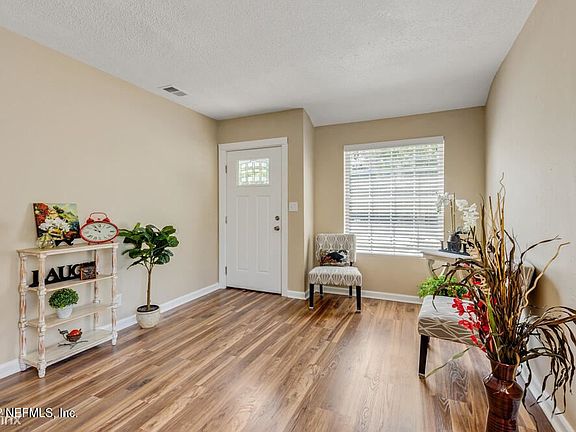 5th image of 1569R River Hills Cir W