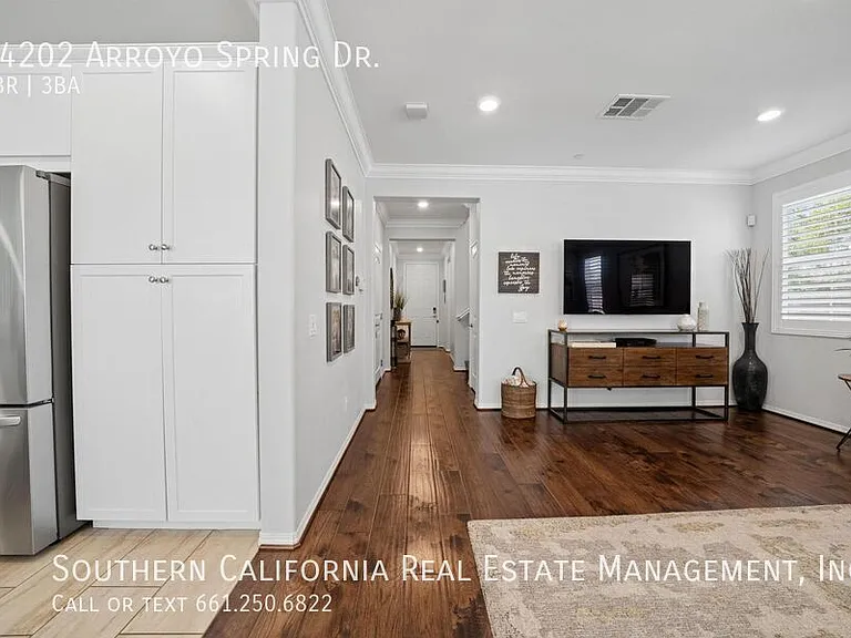 24202 Arroyo Spring Dr — Photo 4