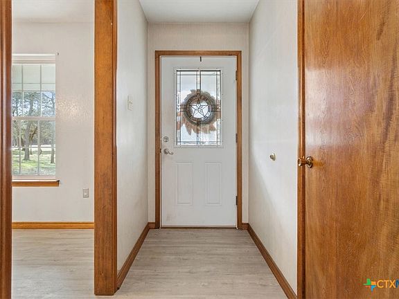 5th image of 101 Windy Ln