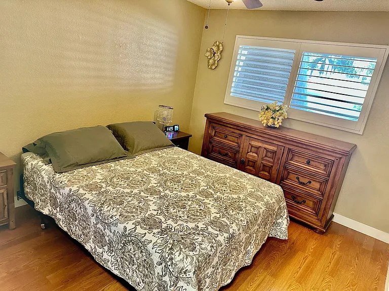 2857 N Los Felices Rd #107 — Photo 16