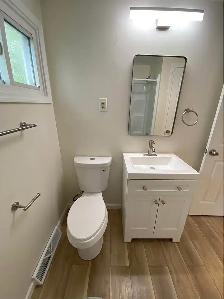 2 bed, 400 sqft, $1,150 — Photo 4