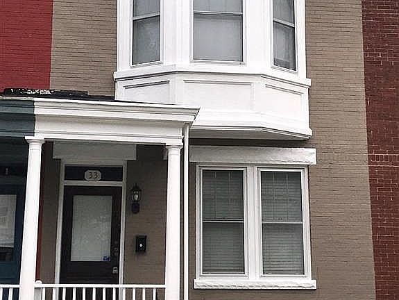 3rd image of 33 S Davis Ave