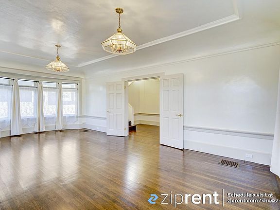 4th image of 155 Paloma Ave #U