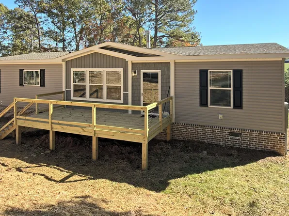 53 Hampton Dr, Morganton, GA 30560