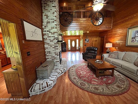 2nd image of 86 Kennedy Rd