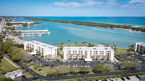 300 Intracoastal Pl Photo 1