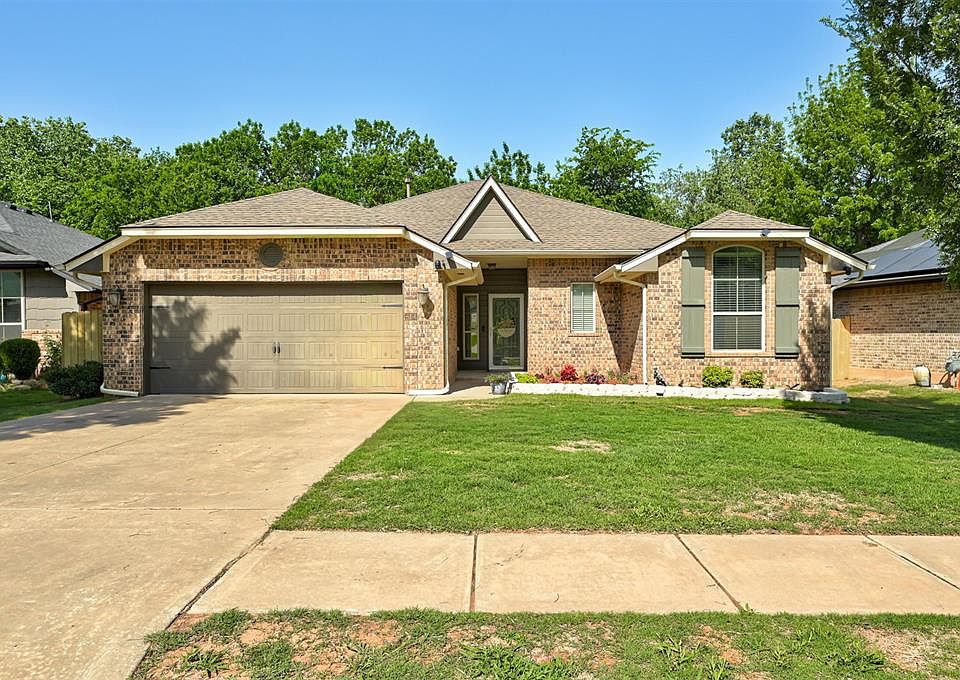 1st image of 3100 Woodcrest Creek Dr