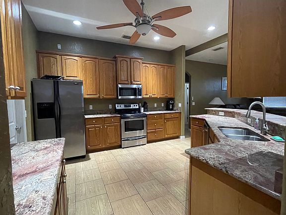 5th image of 8421 Norbert Ave