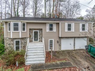 3298 Lake Dr, Lawrenceville, GA 30044