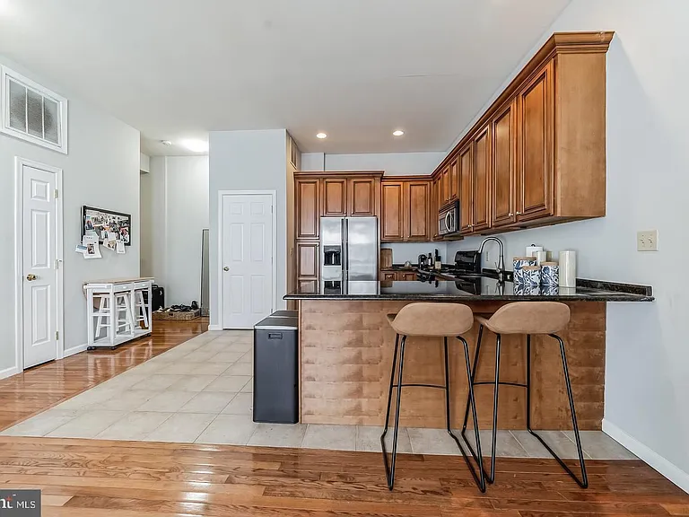 128 South St #30-B-2R — Photo 18